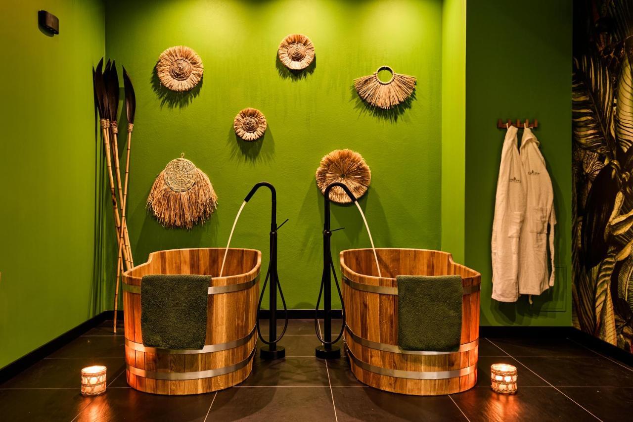 Centuria Hotel & Natural Spa ออกรอเจียเนียซ ภายนอก รูปภาพ